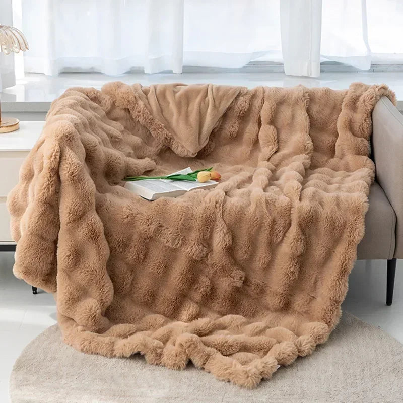 Cozy Plush Rabbit Fur Blanket – All-Season Soft Throw for Bed & Sofa