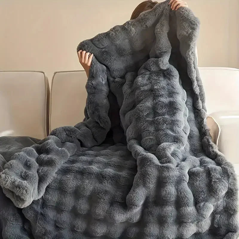 Cozy Plush Rabbit Fur Blanket – All-Season Soft Throw for Bed & Sofa